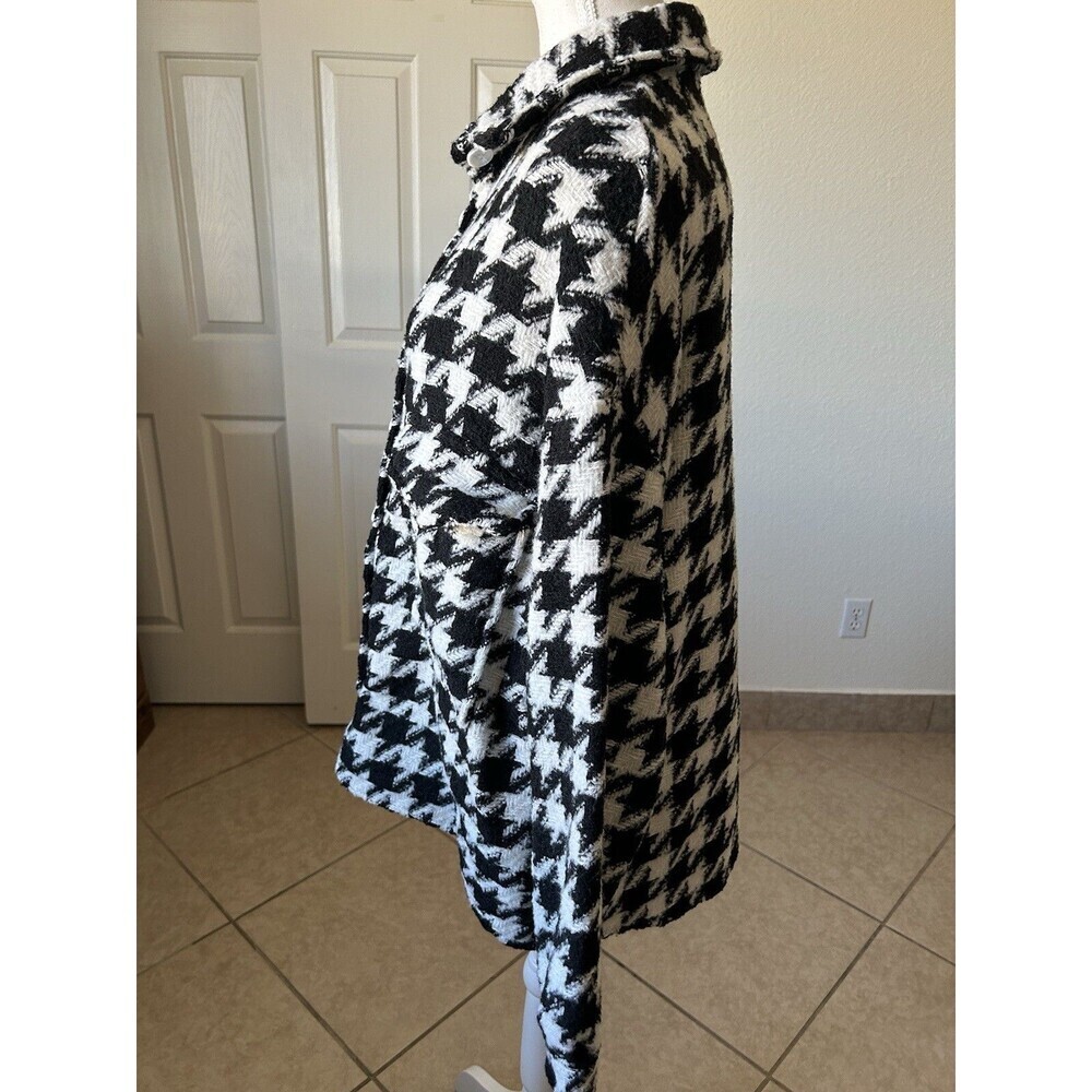 DQ STORE Womens Coat Black White Crown Foot Print Size Small - Picture 4 of 16